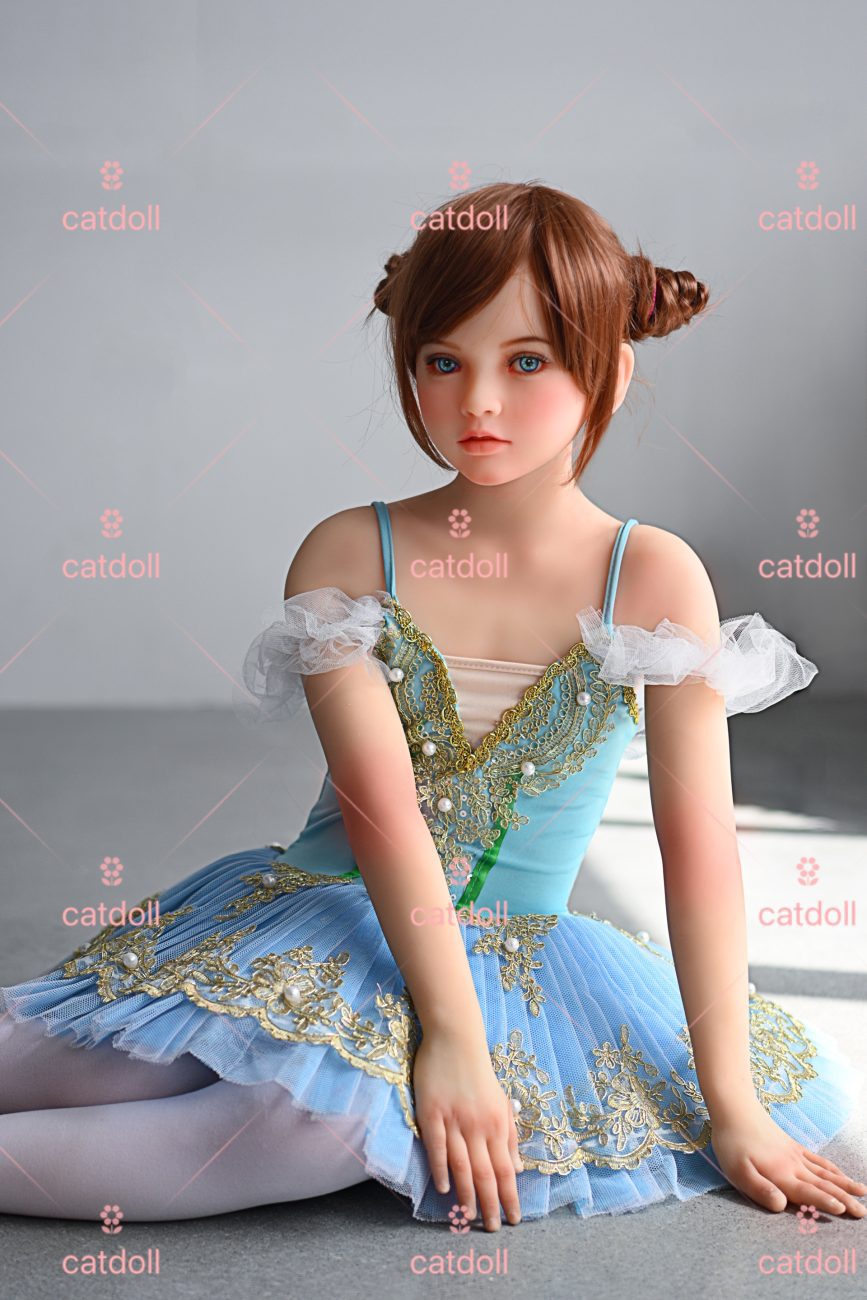 LoliDoll 123CM Milana TPE Mini Fashion Model Doll - Image 3