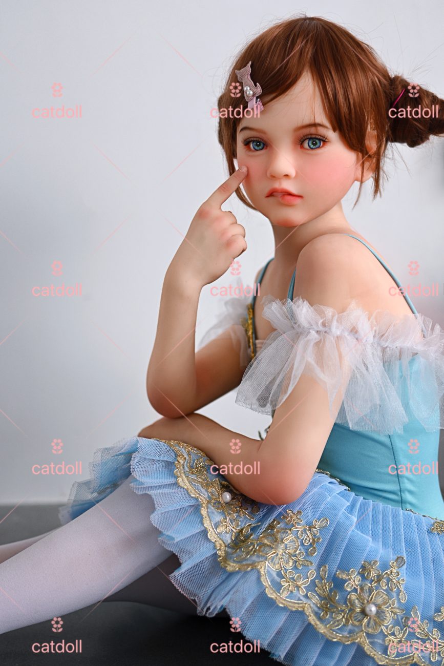 LoliDoll 123CM Milana TPE Mini Fashion Model Doll - Image 8