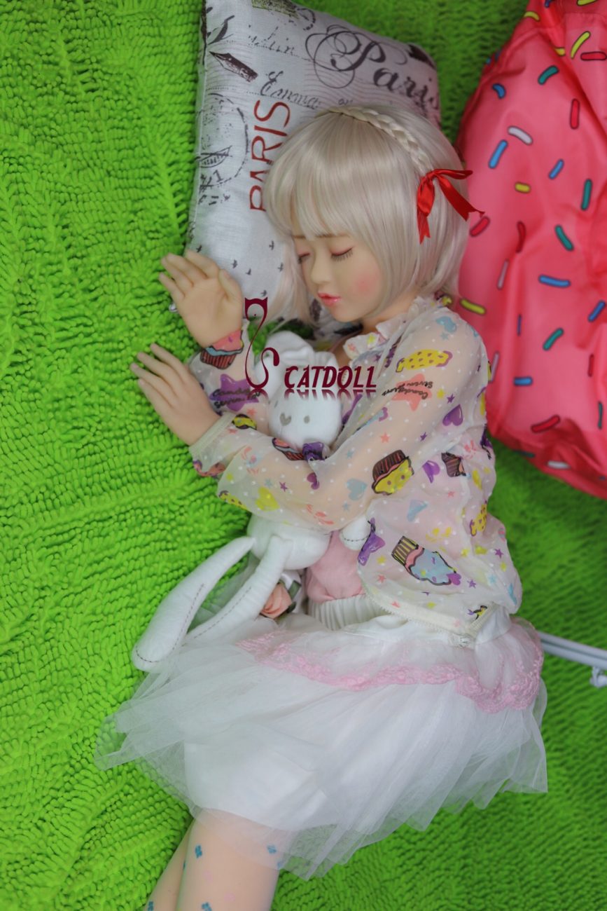 LoliDoll 126CM Emelie Mini Fashion Model Doll - Image 6