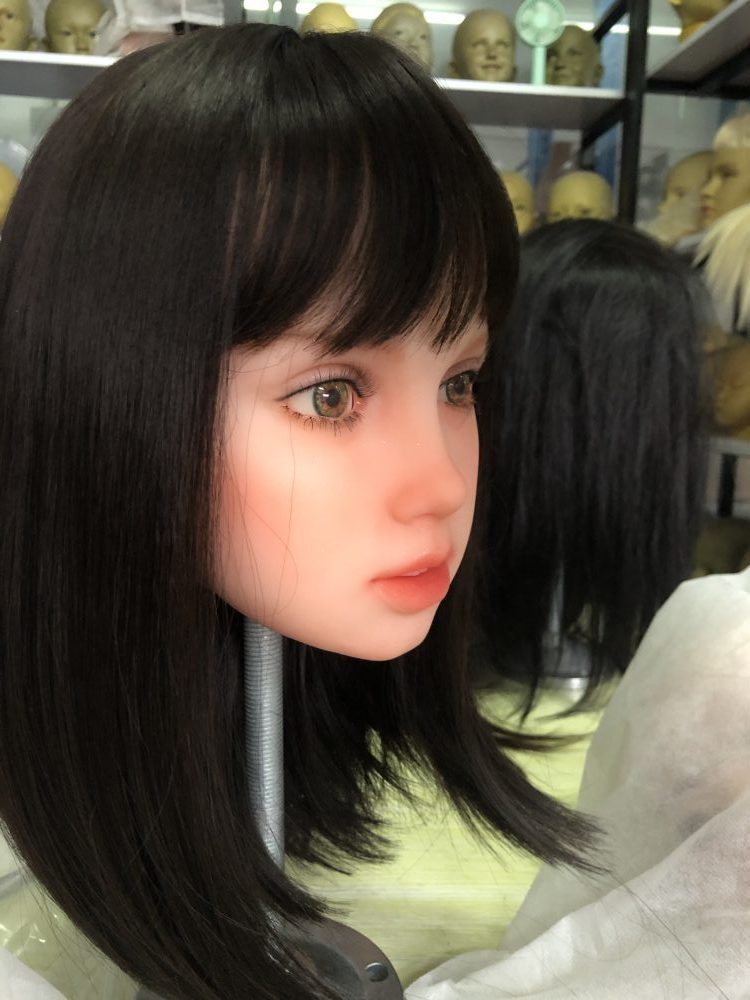 LoliDoll 128CM Luisa Mini Fashion Model Doll - Image 3